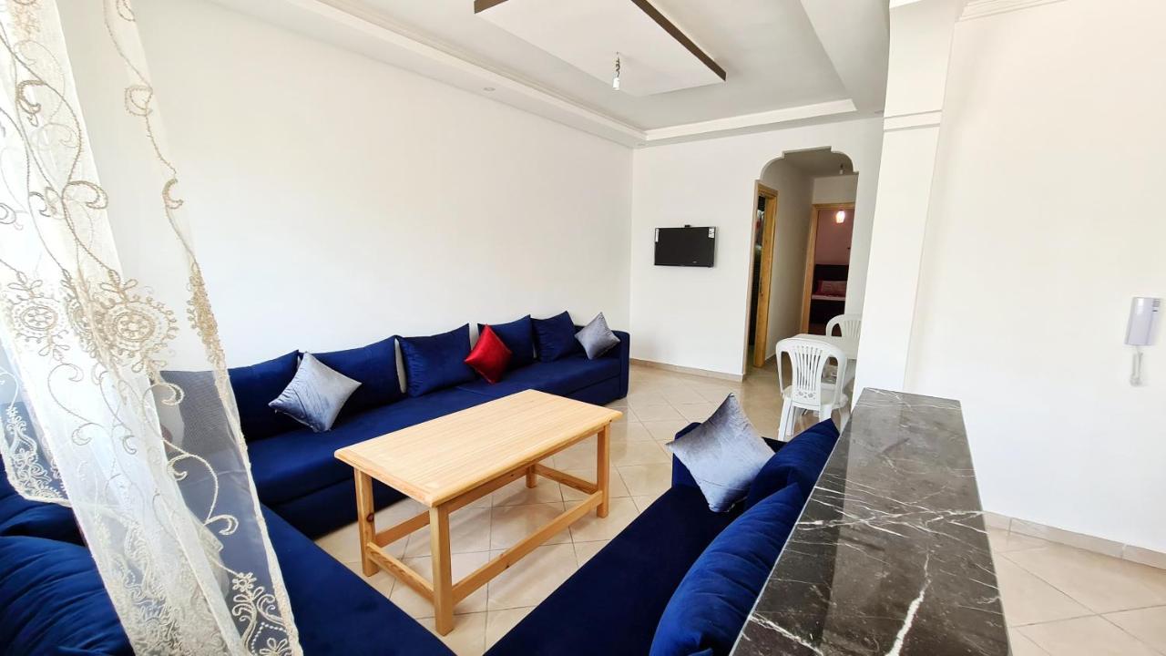 Enjoy Your Vacation Here, 1 Min To The Beach, Only For Families !! Martil Luaran gambar